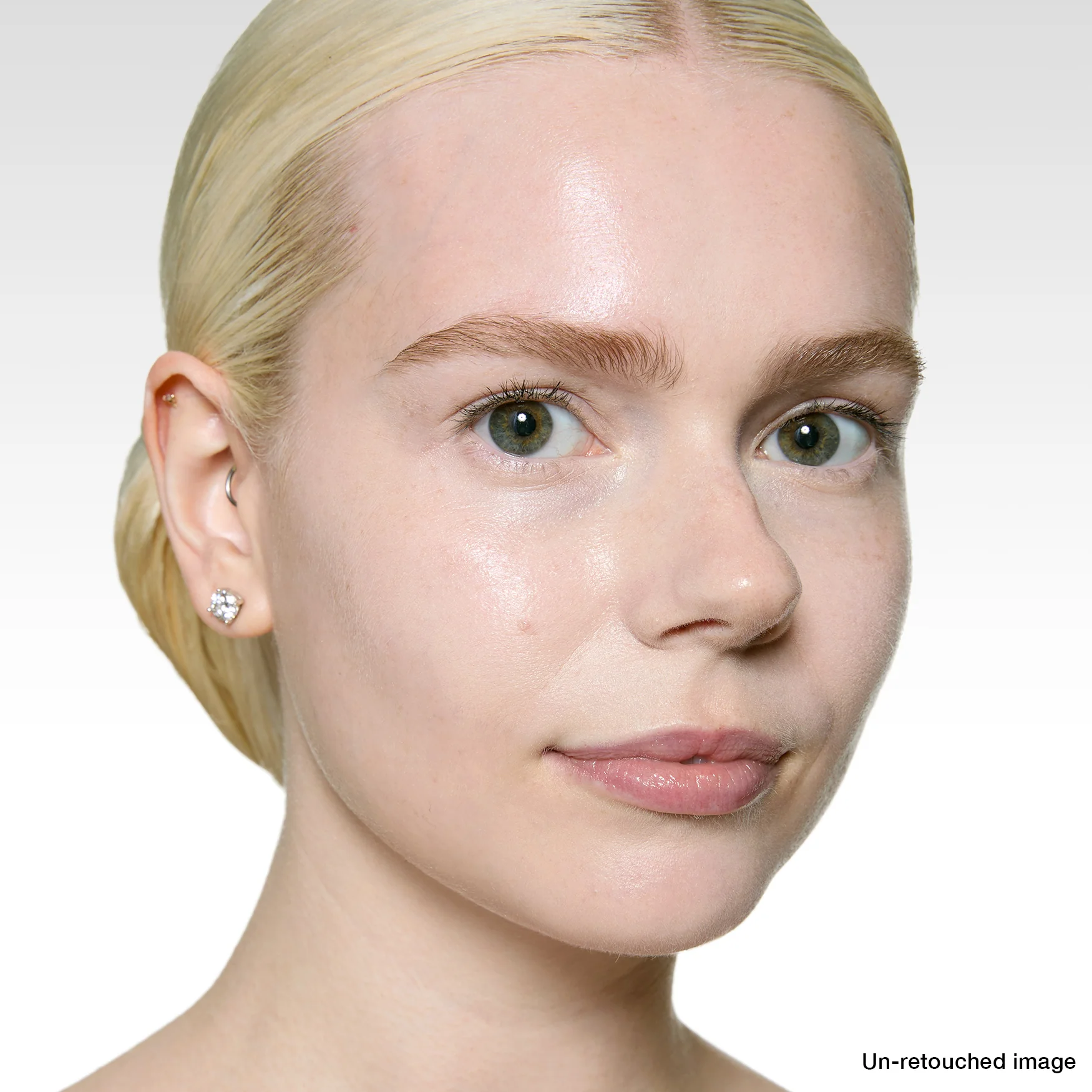 Main Match Concealer - Image 3